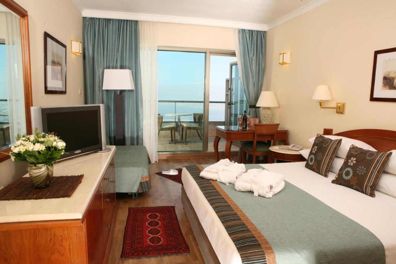 Crowne Plaza Haifa By Ihg Exterior photo
